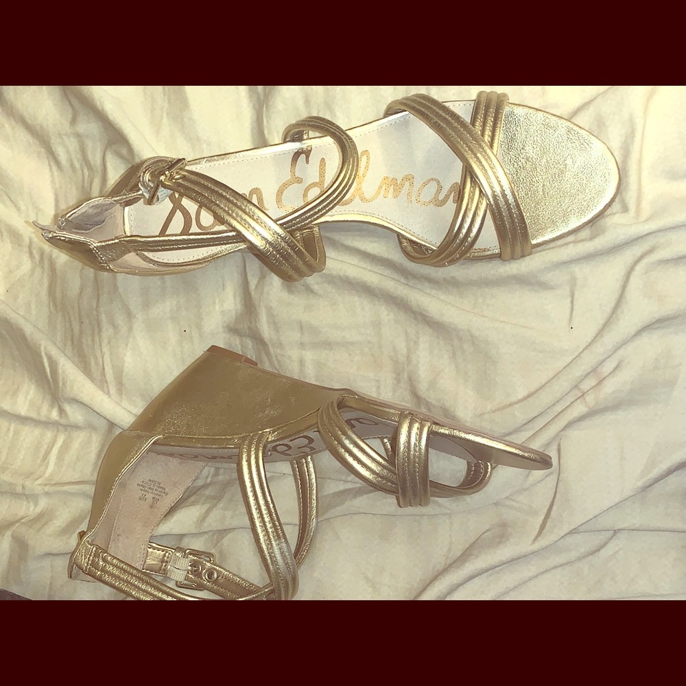 Golden wedges